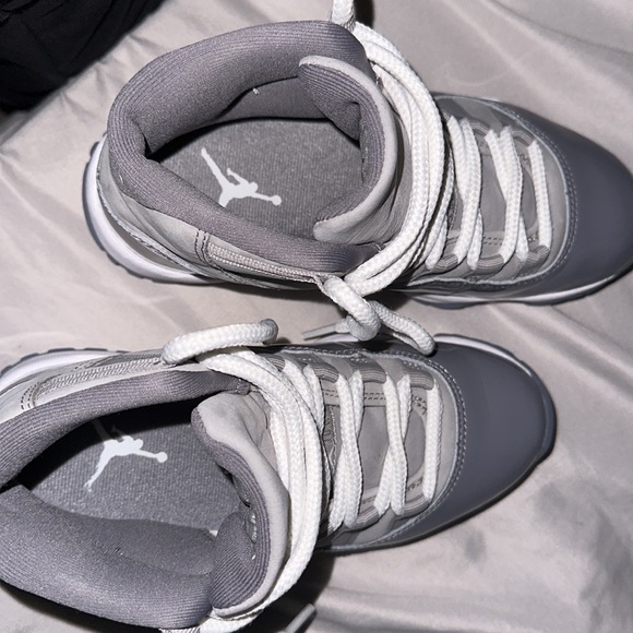 Brand new Grey Jordan 11 - Picture 3 of 4